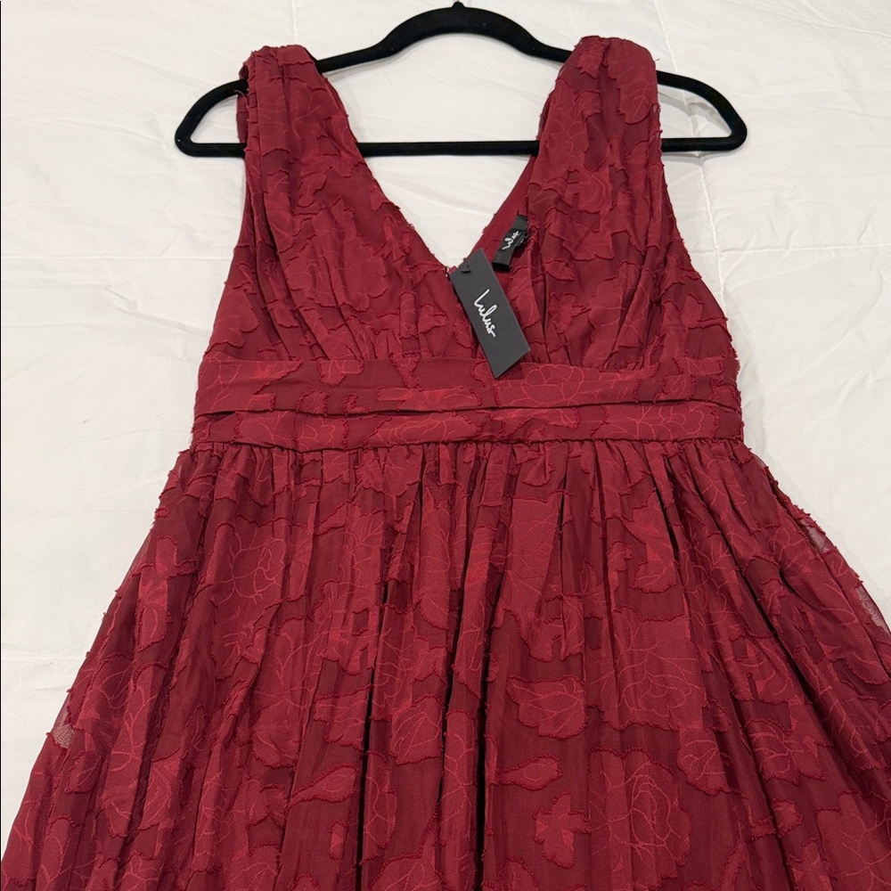 Lulu's Burgundy Sweet Sophistication Maxi / Prom Dress (Textured) | High slit